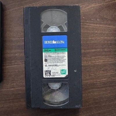 Home Alone VHS Tape Classic Family Comedy Film Very Good Condition