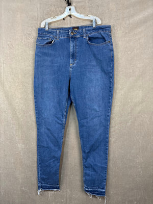 Lee Heritage Women Jeans Blue Medium Wash Size 11 Pre-Owned Frayed Hem 1