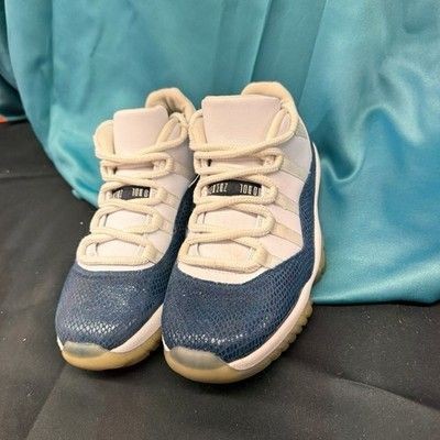 Nike Air Jordan 11 Retro Low Navy Snakeskin Size 8 Pre-Owned Good Condition