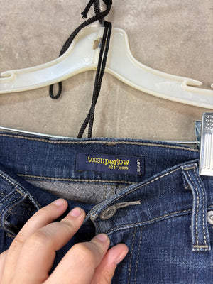 Levi's 524 Toosuperlow Women's Jeans Size 5 Dark Wash Pre-Owned Mid-Rise 2