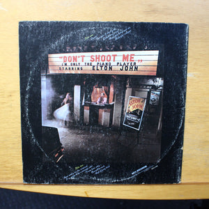 Elton John DON'T SHOOT ME I'M ONLY THE PIANO PLAYER LP MCA RECORDS MCA-2100 2