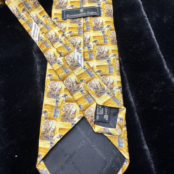 Ermenegildo Zegna Silk Floral Pattern Luxury Mens Necktie Pre-Owned Good