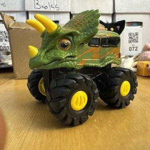 Monster Jam Green Dragon Truck 1:64 Die-cast w/Silver Rims 2019 SPIN MASTER 2