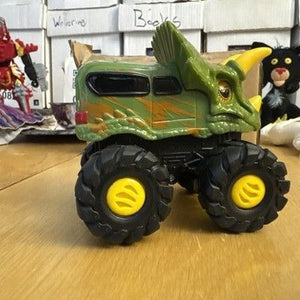 Monster Jam Green Dragon Truck 1:64 Die-cast w/Silver Rims 2019 SPIN MASTER 5
