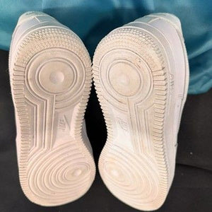 2021 NIKE AIR FORCE 1 RETRO LOW OG I TRIPLE WHITE New Laces Included Sz 9.5 3