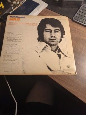 Neil Diamond Gold LP Vinyl Sweet Caroline 1977 Pre-Owned MCA-2007
