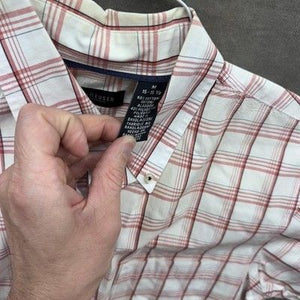 Van Heusen Shirt Mens Medium Red White Plaid Button Down Short Sleeve Casual 2