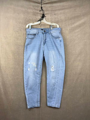 C&amp;A Women's Jeans Straight Medium Wash Size 9 Pre-Owned Distressed Ripped 1