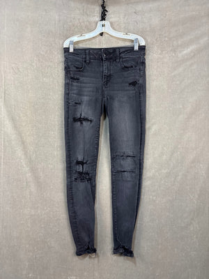 American Eagle Distressed Black Skinny Jeans Size 8 Good Condition Stretch 1