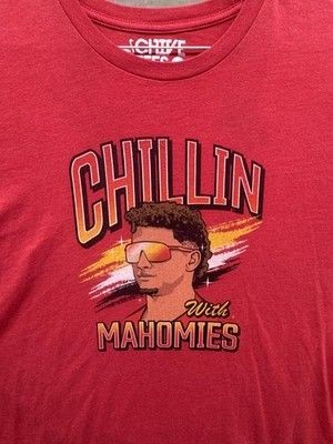Chive Tees Mens 2XL Red Chillin With Mahomies Graphic Shirt Pre-Owned Excellent 2