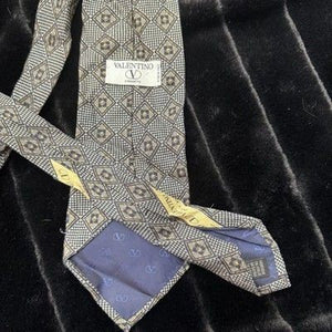 Valentino Silk Tie Mens Diamond Pattern Cravatte Hand Made Italy Classic Necktie 4