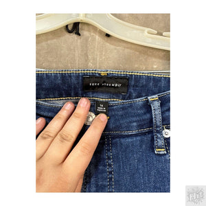 Free Assembly Straight Women's Jeans Size 16 Medium Wash 2