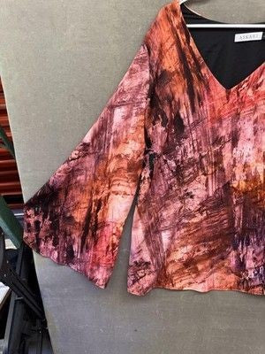 Askari Blouse Womens Large Pink Brown Abstract Flare Sleeve V Neck Art Top USA 2