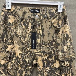Fashion Nova Cargo Pants Mens Medium Camo Multi Pocket Streetwear New with tags 3