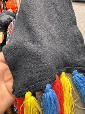 Friends TV Show Scarf Unisex One Size Black Tassel Knit Acrylic Logo Winter 3