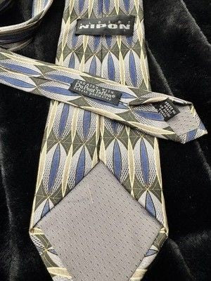 Albert Nipon Tie Mens Silk Geometric Pattern Treated DuPont Teflon 61in Extra Lo 2