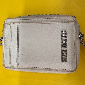 Steve Madden Cream Pebbled Faux Leather Zip Around Wristlet Wallet Card Holder 2