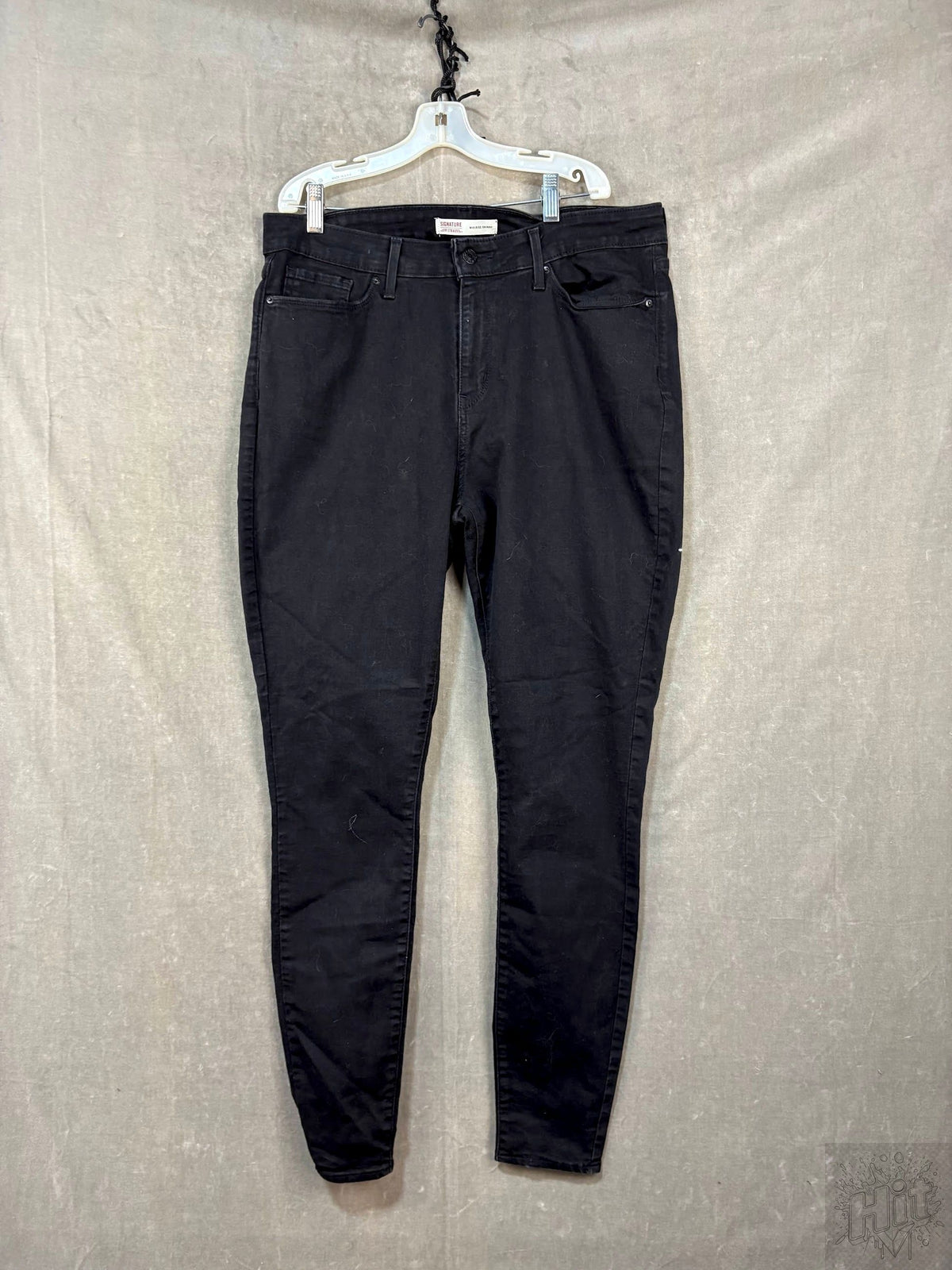 Levi's Signature Mid-Rise Skinny Black Jeans Size 18 Good Used Condition