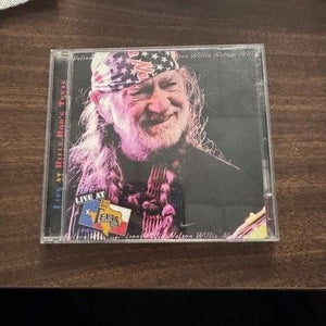 Willie Nelson Live at Billy Bobs Texas CD Bonus DVD Country Music Very Good 2