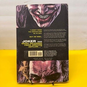 Joker Graphic Novel Brian Azzarello Lee Bermejo DC Comics Hardcover 2008 Very Go 2