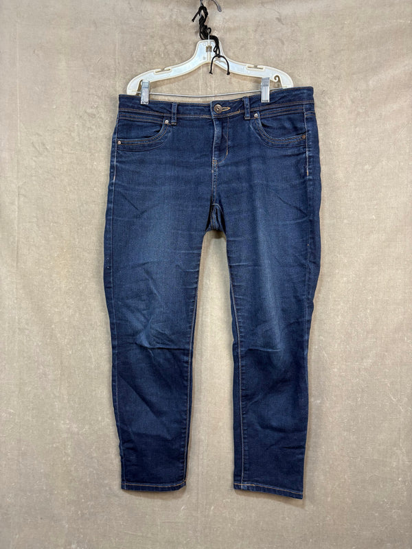 Women Denim Jeans Medium Wash Straight Leg Size W16 Good Condition