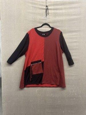 Curvesque Tunic Top Womens 2XL Red Black Polka Dot Pocket Asymmetrical Pre-Owned 2