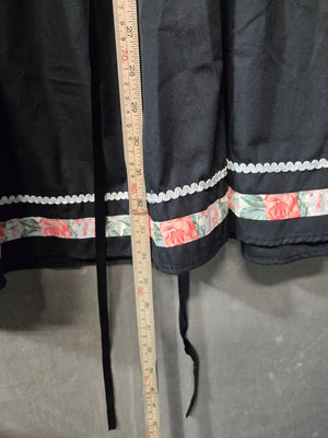 Women's Oktoberfest Dirndl Dress Costume Bavarian German Floral Lace Up Puff 4