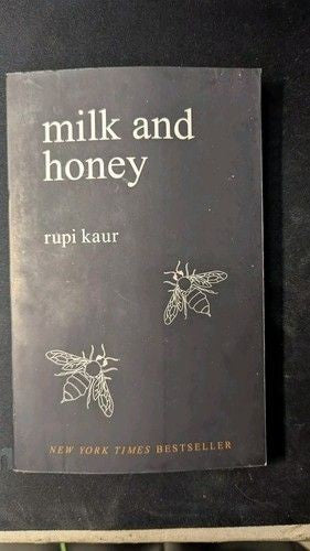 milk and honey by rupi kaur 2015 Andrews McMeel Publishing PB