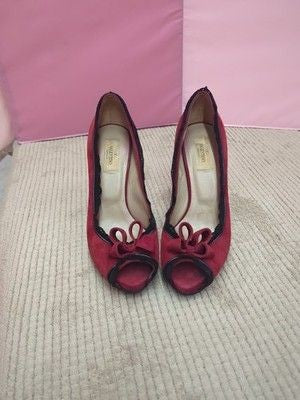 Valentino Garavani Peep Toe Bow Pumps Red Suede Size 38.5 EU Pre-Owned Good 4