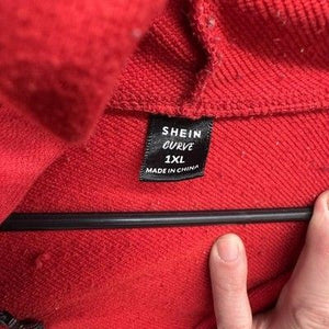 SHEIN Curve Hoodie Womens 1XL Red Spider Web Graphic Sweatshirt Halloween Plus 2