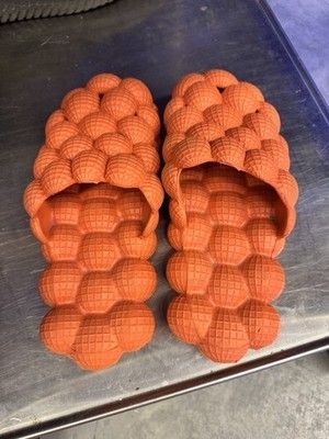 Bubble Slides Mens Size 10 Orange Massage Slippers Comfort Sandals Pre-Owned 1