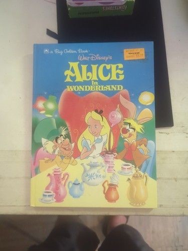 Alice In Wonderland Little Golden Book 105-77 1991 Disney