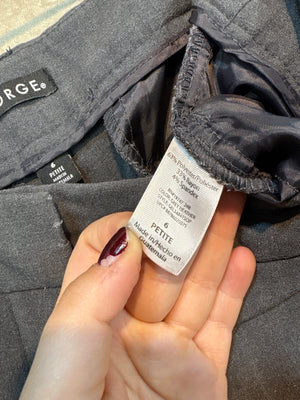 George Dress Pants Dark Gray Size 6 Petite Good Condition 94% Polyester 3