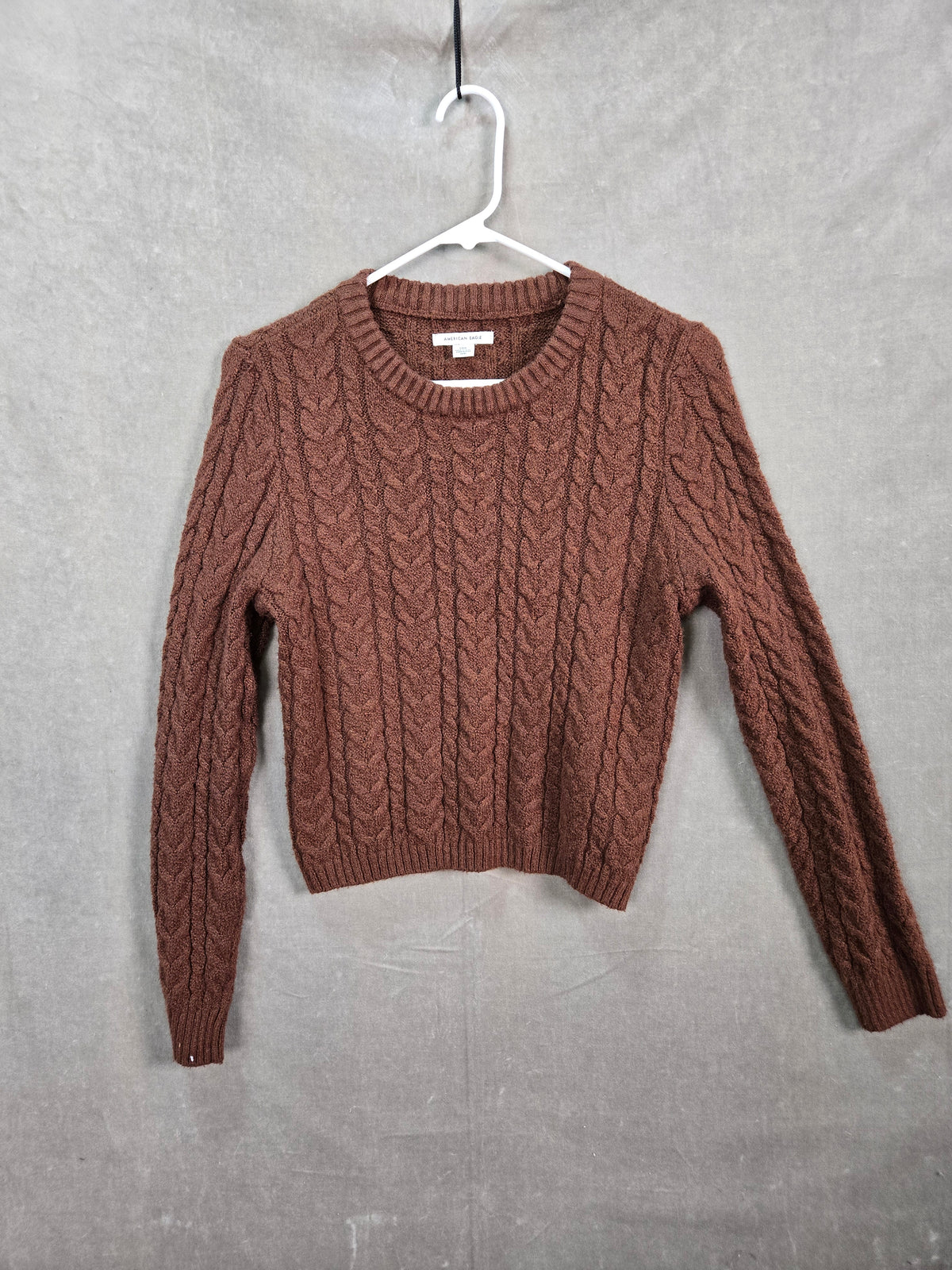 American Eagle Women's Brown Cable Knit Crewneck Sweater Size L