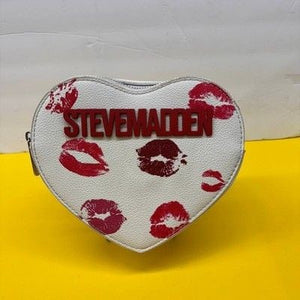 Steve Madden Heart Crossbody Bag White Red Pink Kiss Lip Print Logo Strap New Wi 2