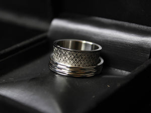 Unbranded Sterling Silver Spinner Ring Size 7.5 Patterned Excellent Condition 2