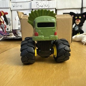 Monster Jam Green Dragon Truck 1:64 Die-cast w/Silver Rims 2019 SPIN MASTER 4