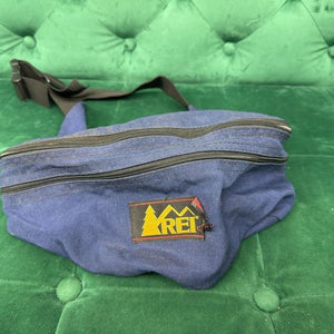 Vintage Retro REI Fanny Waist Pack Bag. Blue Adjustable Strap. Outdoor Gear. 1