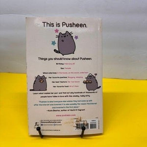 I Am Pusheen the Cat Claire Belton Paperback Comic Book 9781476747019 2013 Humor 2