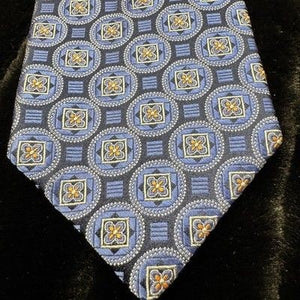 Cremieux Tie Classic Blue Geometric Silk Handmade USA Pre-Owned Good Condition 2