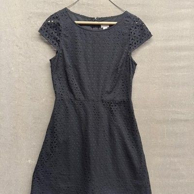 J Crew Dress Womens 4 Black Short Sleeve Eyelet Overlay Sheath Style E8400