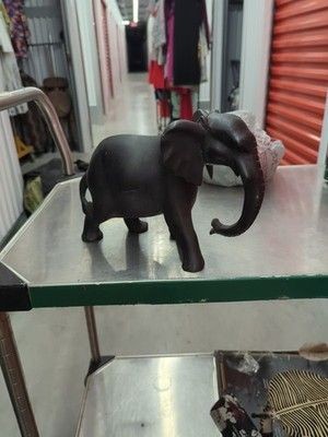 Hand Crafted wooden carved Elephant Statue Sculpture in Rosewood for Decoration 2