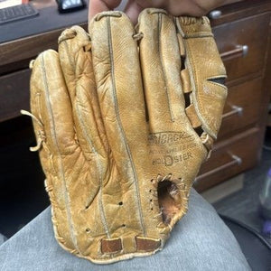 Vintage Brooks Robinson Baseball Glove.. Rawlings. USA.. KM702.. Nice…. 3