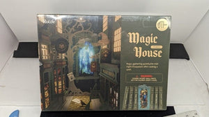 Rolife Magic House LED Creative Book Nook 3D Bookends TGB03 New 2