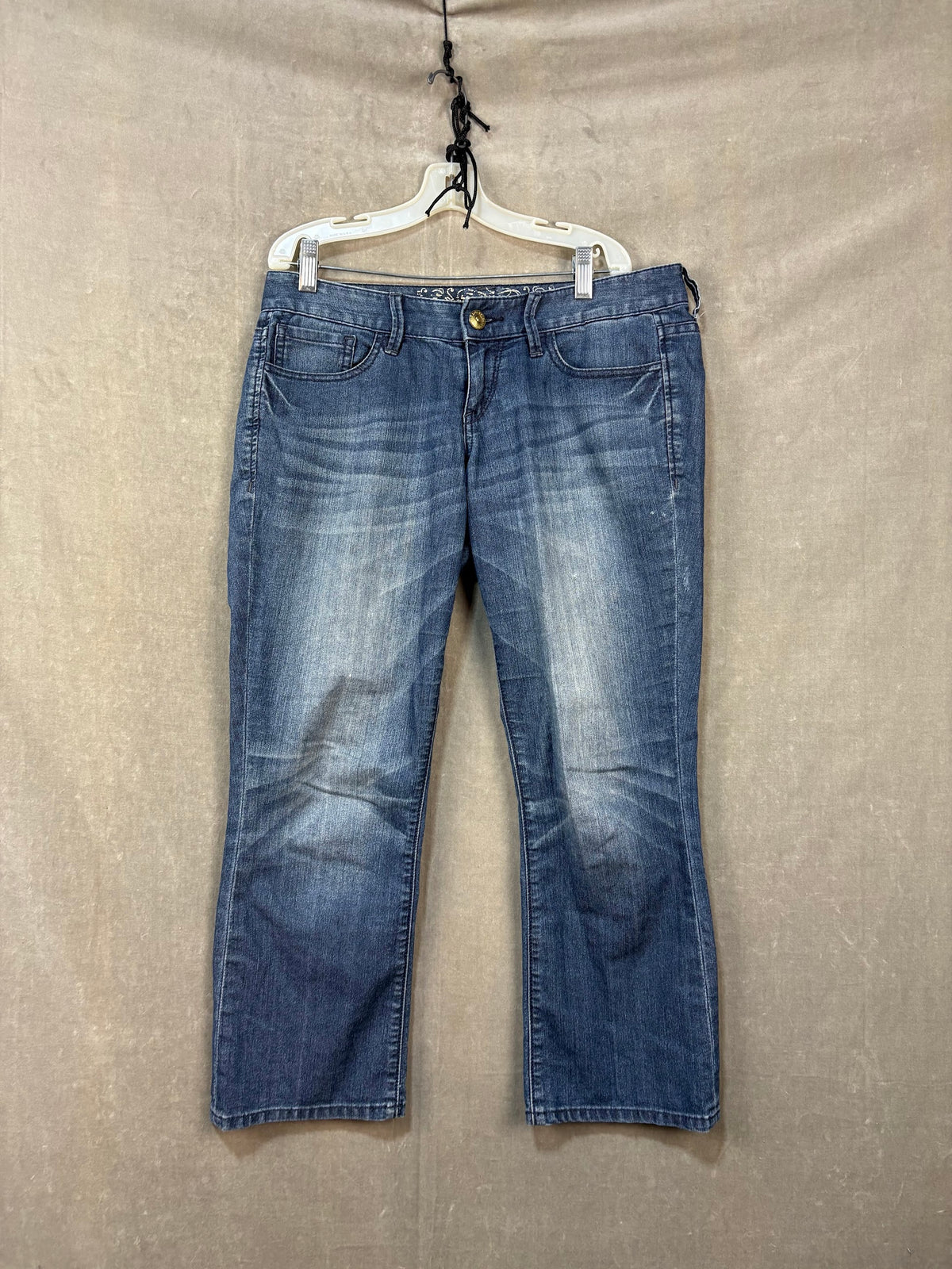 Express Jeans Women Bootcut Medium Wash Blue Size 9 Pre-Owned Distressed