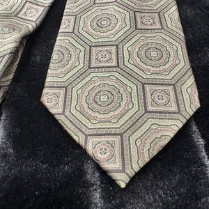 Jos A Bank Executive Collection Tie Mens Silk Floral Geometric Pattern Necktie 3