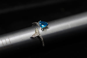 Unbranded Silver Ring Blue Heart-Shaped Gemstone Pave Accents Size 7.5 Pre-Owned 2