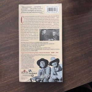 SEALED John Wayne Red River Restored Director Cut VHS MGM UA Classic Western 2