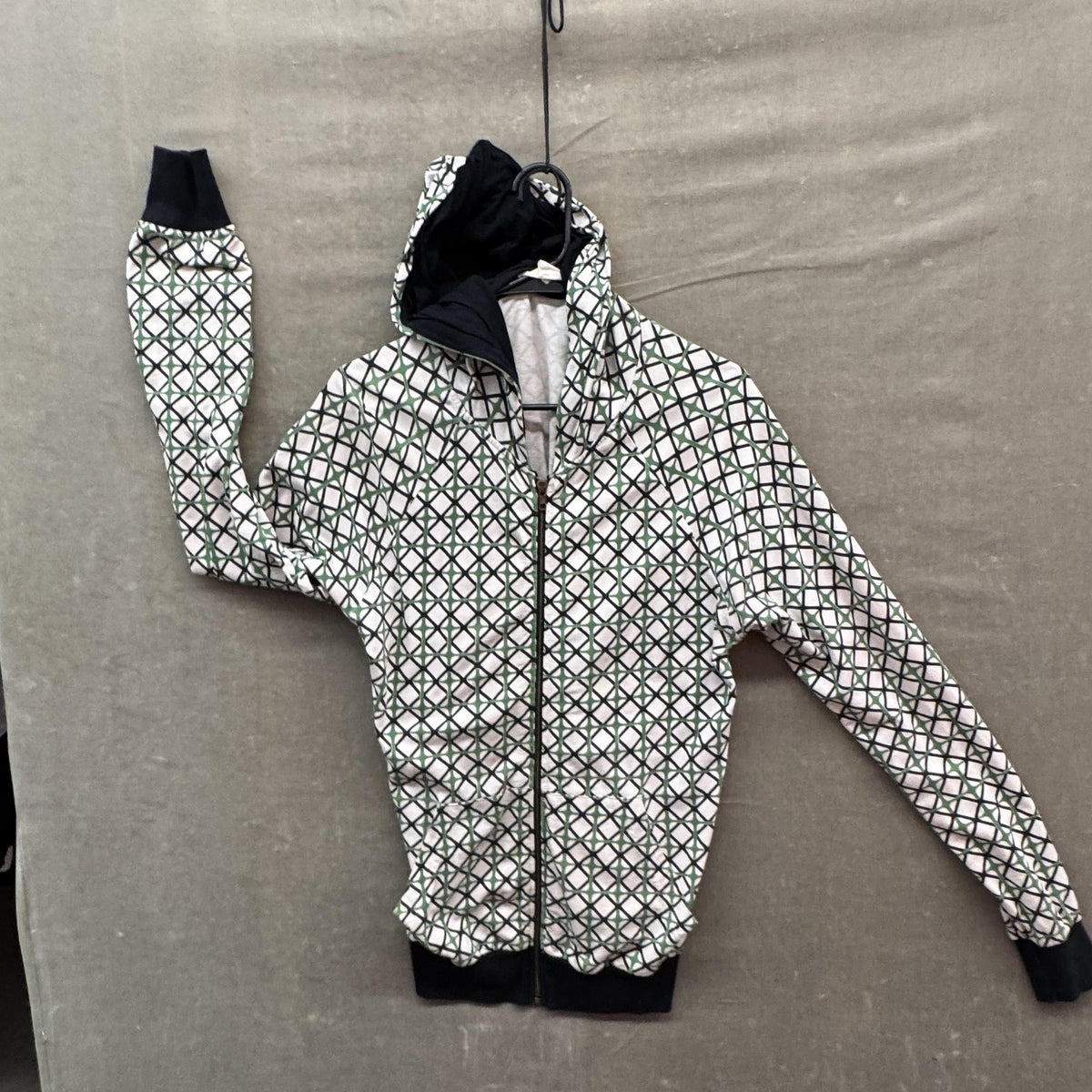 Hoodie Mens Medium Full Zip White Green Black Geometric Print Made in USA Retro